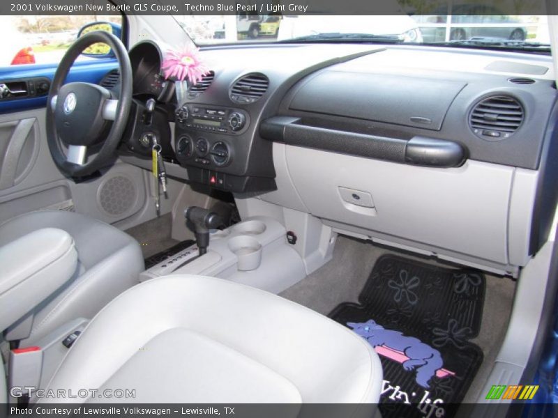 Techno Blue Pearl / Light Grey 2001 Volkswagen New Beetle GLS Coupe