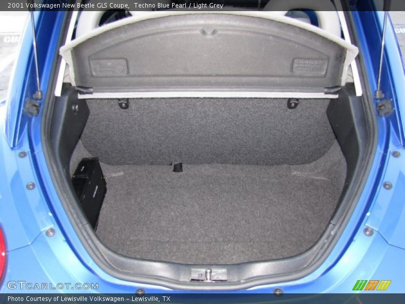  2001 New Beetle GLS Coupe Trunk