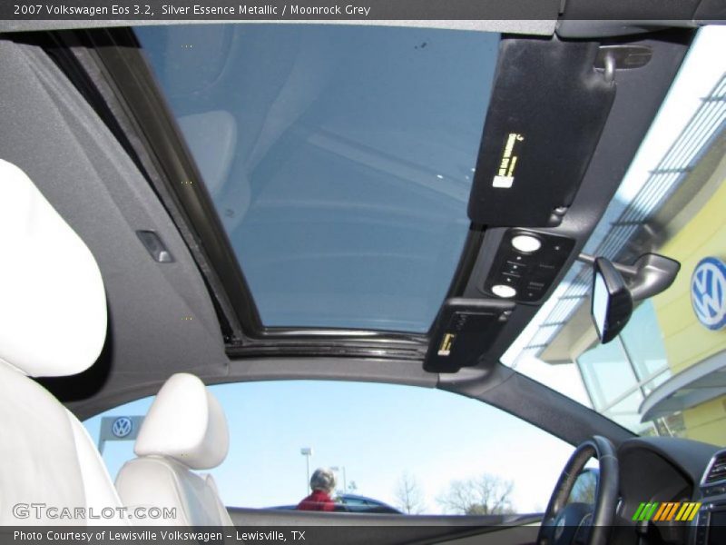 Silver Essence Metallic / Moonrock Grey 2007 Volkswagen Eos 3.2