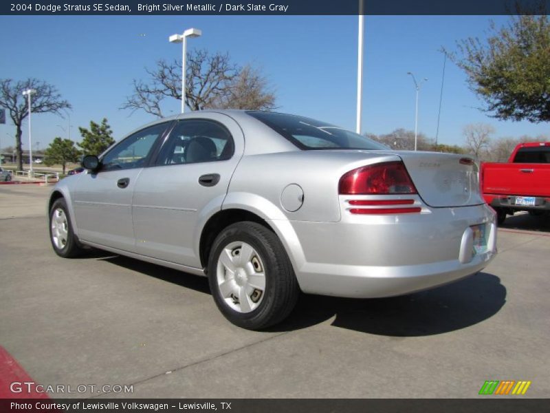  2004 Stratus SE Sedan Bright Silver Metallic