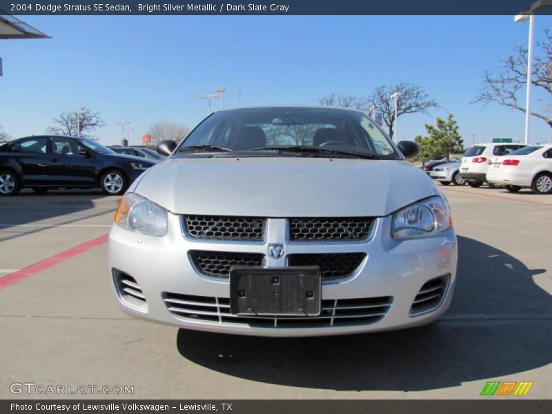  2004 Stratus SE Sedan Bright Silver Metallic