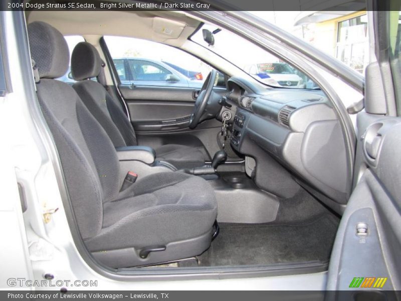  2004 Stratus SE Sedan Dark Slate Gray Interior