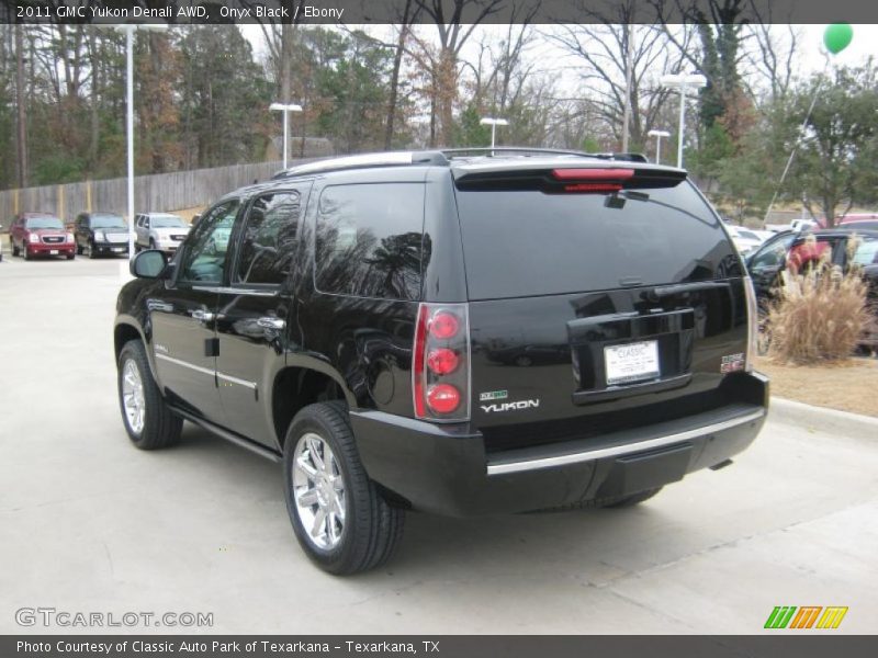 Onyx Black / Ebony 2011 GMC Yukon Denali AWD