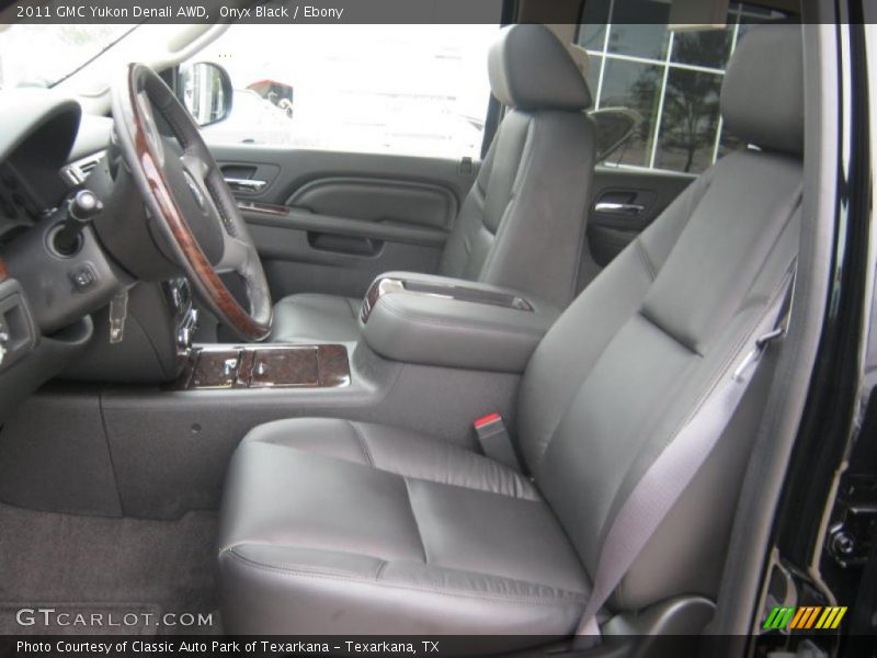 Onyx Black / Ebony 2011 GMC Yukon Denali AWD
