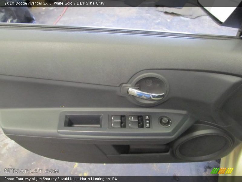 White Gold / Dark Slate Gray 2010 Dodge Avenger SXT