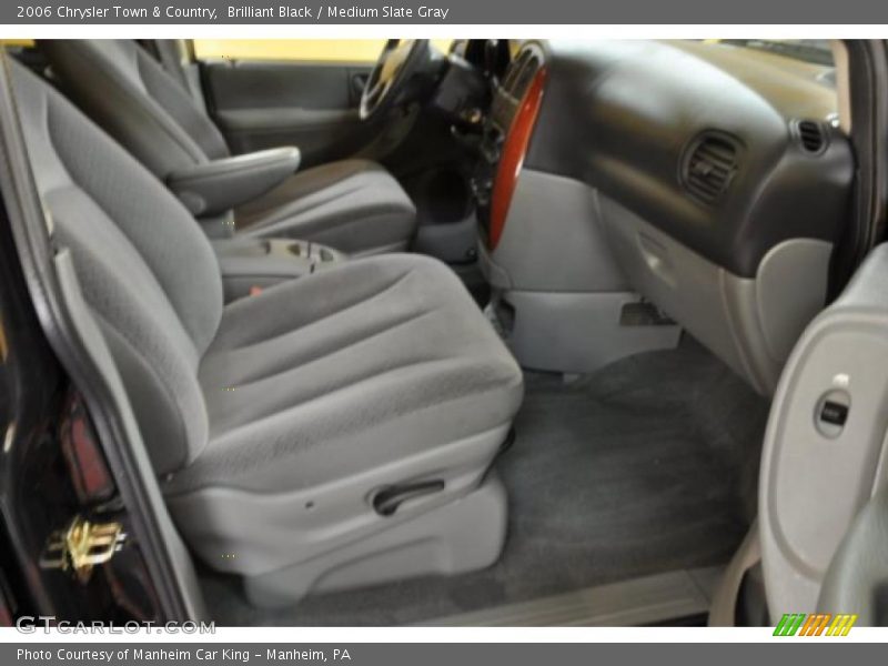 Brilliant Black / Medium Slate Gray 2006 Chrysler Town & Country
