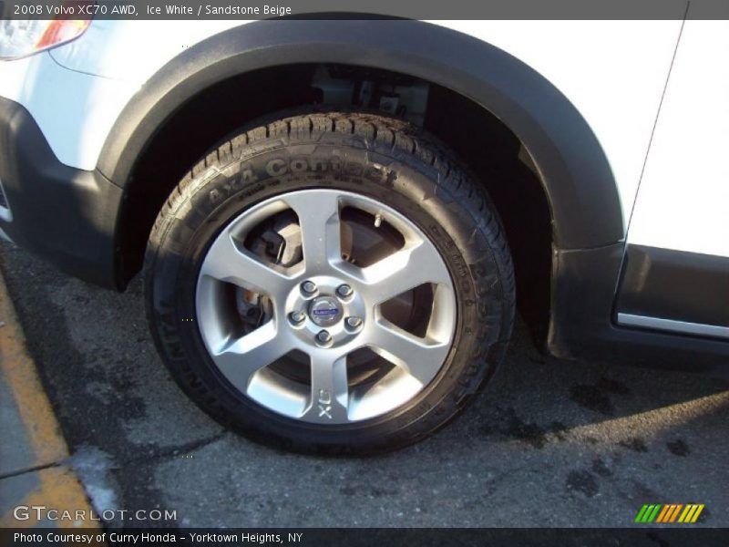 Ice White / Sandstone Beige 2008 Volvo XC70 AWD