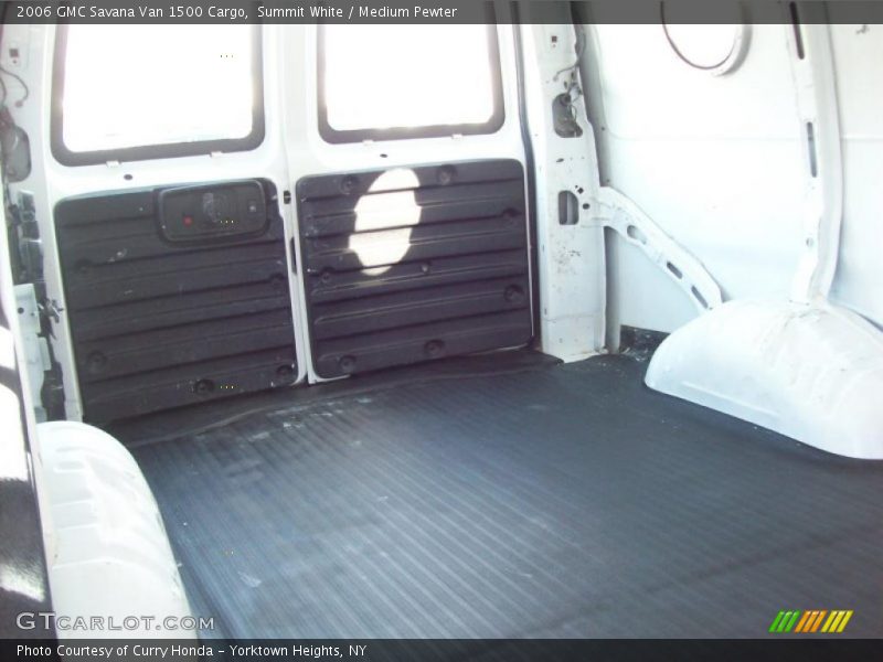 Summit White / Medium Pewter 2006 GMC Savana Van 1500 Cargo