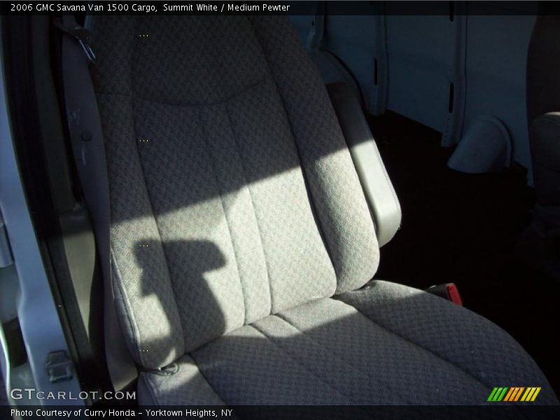Summit White / Medium Pewter 2006 GMC Savana Van 1500 Cargo
