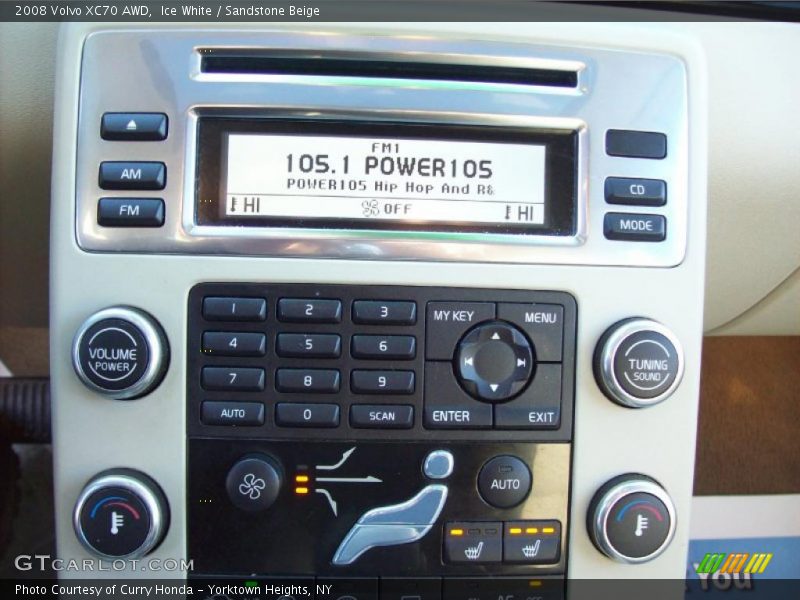 Ice White / Sandstone Beige 2008 Volvo XC70 AWD