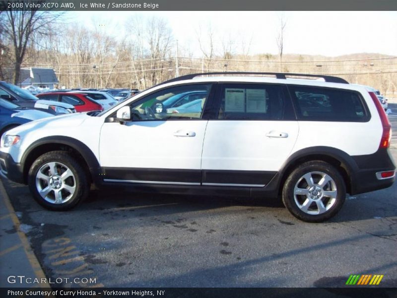 Ice White / Sandstone Beige 2008 Volvo XC70 AWD