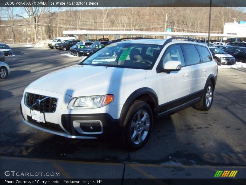Ice White / Sandstone Beige 2008 Volvo XC70 AWD