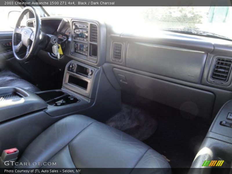 Black / Dark Charcoal 2003 Chevrolet Avalanche 1500 Z71 4x4
