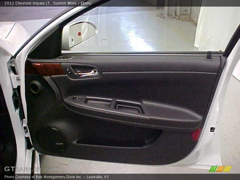 Summit White / Ebony 2011 Chevrolet Impala LT
