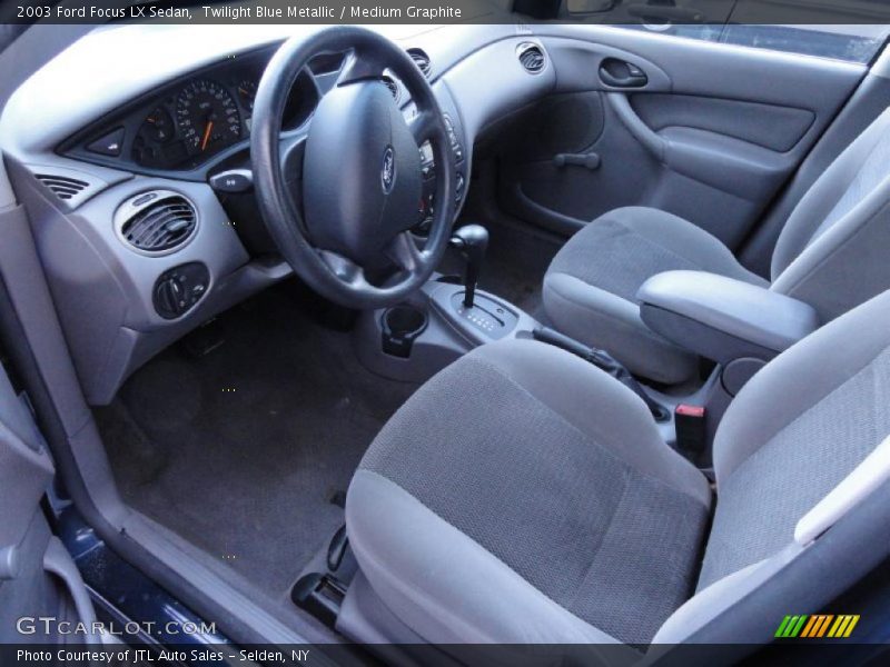  2003 Focus LX Sedan Medium Graphite Interior