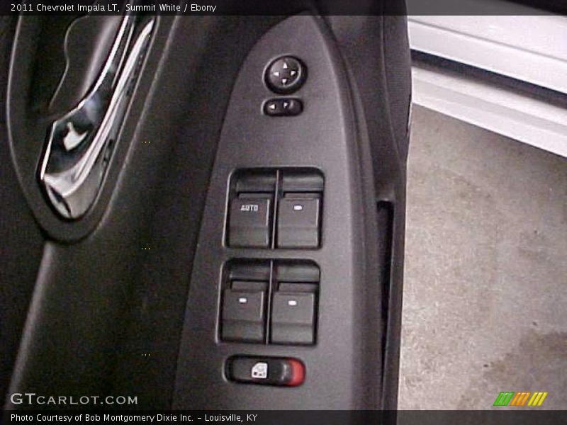 Summit White / Ebony 2011 Chevrolet Impala LT