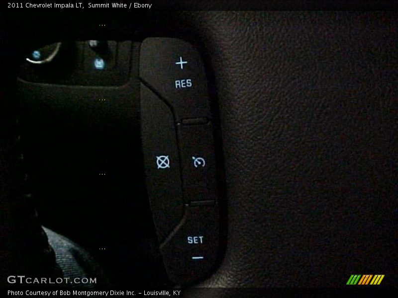 Summit White / Ebony 2011 Chevrolet Impala LT