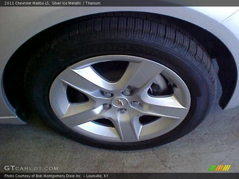 Silver Ice Metallic / Titanium 2011 Chevrolet Malibu LS