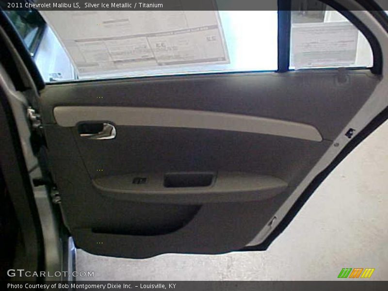 Silver Ice Metallic / Titanium 2011 Chevrolet Malibu LS