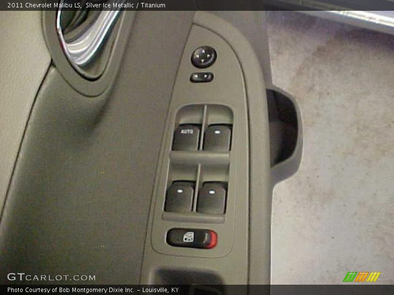 Silver Ice Metallic / Titanium 2011 Chevrolet Malibu LS