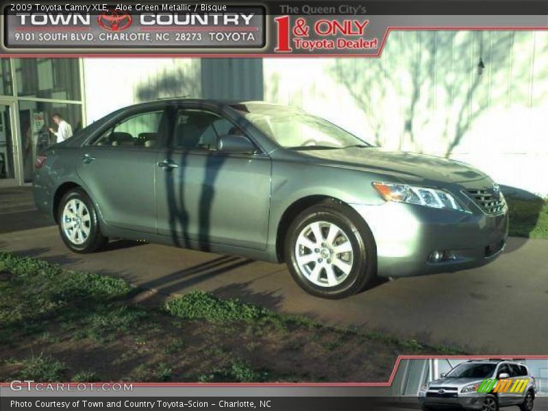 Aloe Green Metallic / Bisque 2009 Toyota Camry XLE