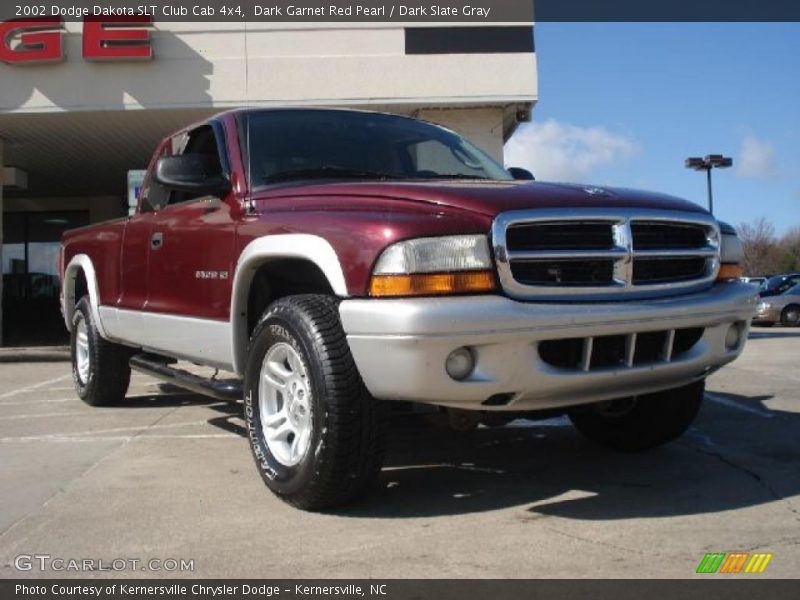 Dark Garnet Red Pearl / Dark Slate Gray 2002 Dodge Dakota SLT Club Cab 4x4