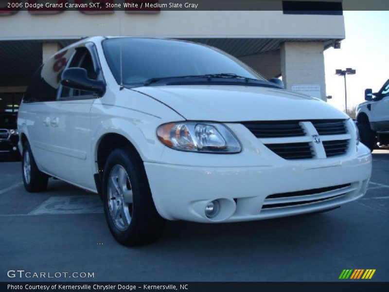 Stone White / Medium Slate Gray 2006 Dodge Grand Caravan SXT