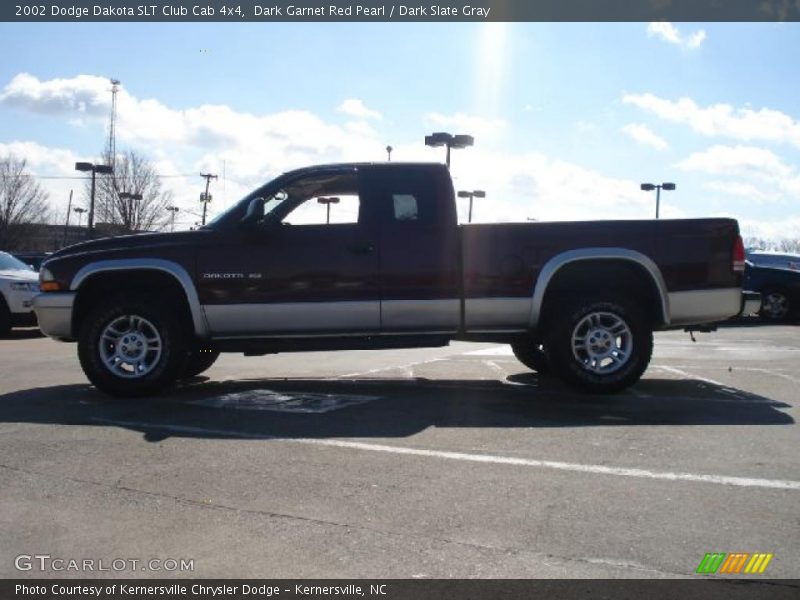 Dark Garnet Red Pearl / Dark Slate Gray 2002 Dodge Dakota SLT Club Cab 4x4