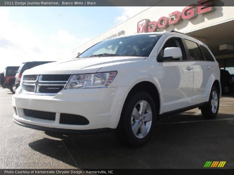 Bianco White / Black 2011 Dodge Journey Mainstreet