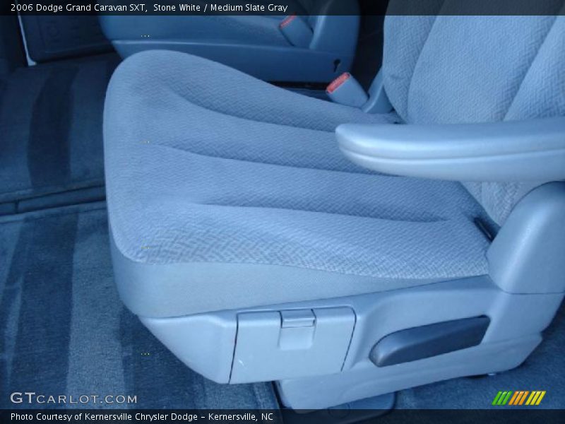 Stone White / Medium Slate Gray 2006 Dodge Grand Caravan SXT
