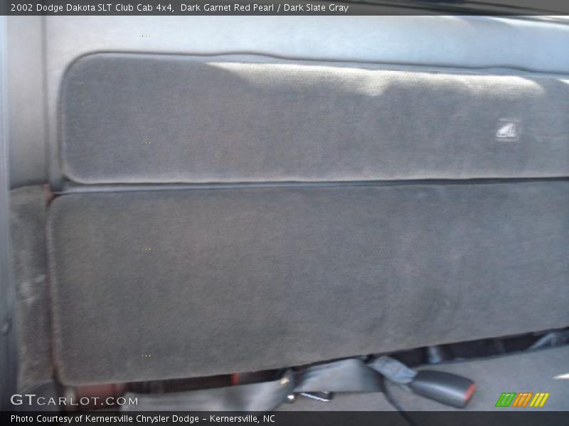 Dark Garnet Red Pearl / Dark Slate Gray 2002 Dodge Dakota SLT Club Cab 4x4