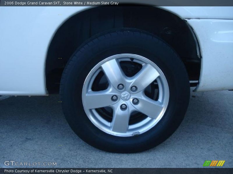 Stone White / Medium Slate Gray 2006 Dodge Grand Caravan SXT
