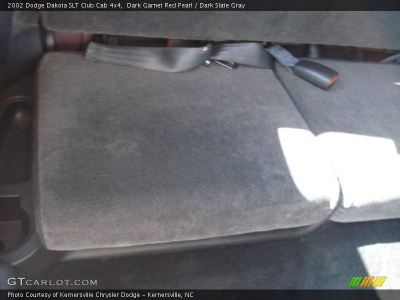 Dark Garnet Red Pearl / Dark Slate Gray 2002 Dodge Dakota SLT Club Cab 4x4