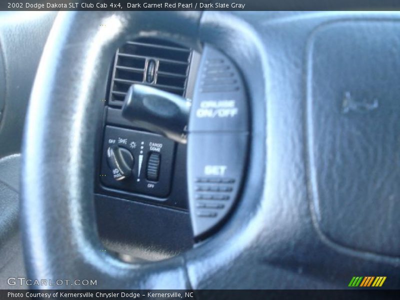 Dark Garnet Red Pearl / Dark Slate Gray 2002 Dodge Dakota SLT Club Cab 4x4