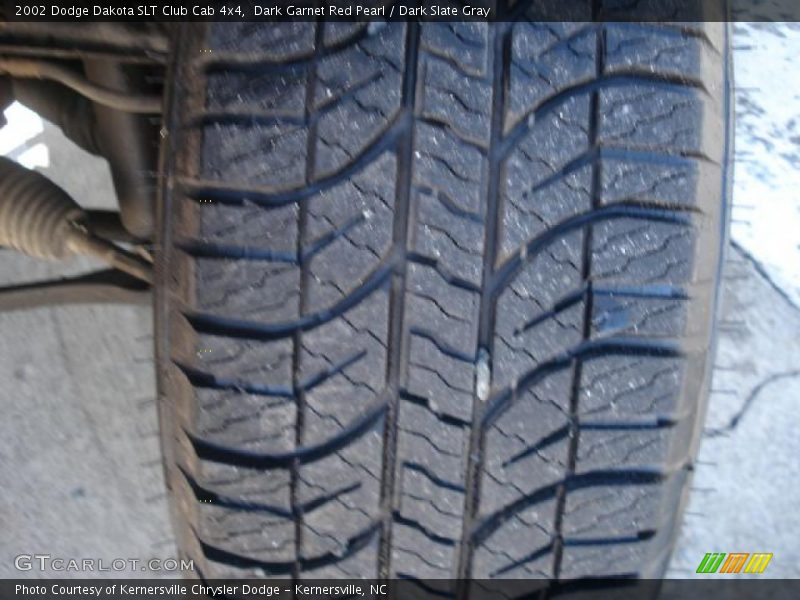 Dark Garnet Red Pearl / Dark Slate Gray 2002 Dodge Dakota SLT Club Cab 4x4