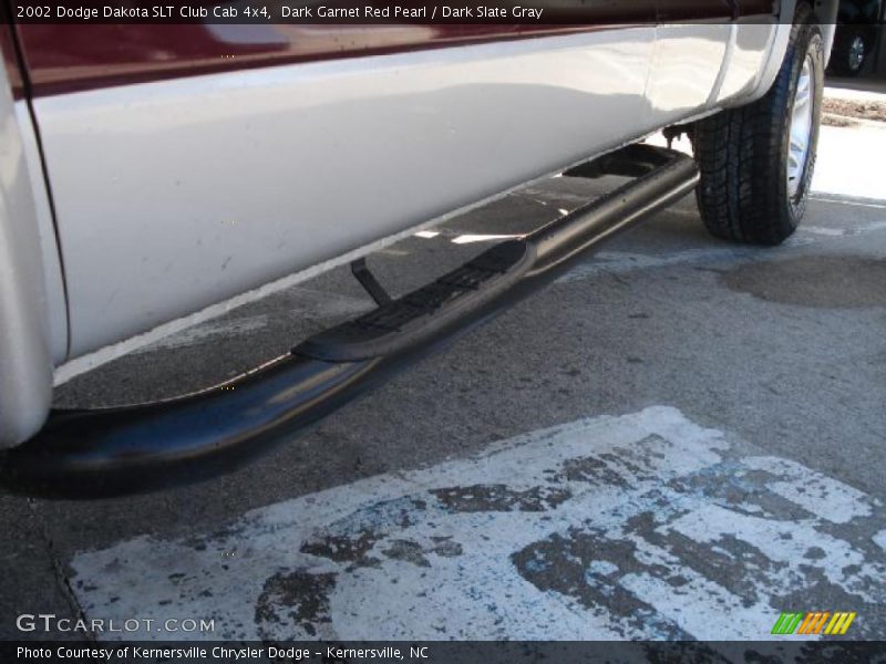 Dark Garnet Red Pearl / Dark Slate Gray 2002 Dodge Dakota SLT Club Cab 4x4