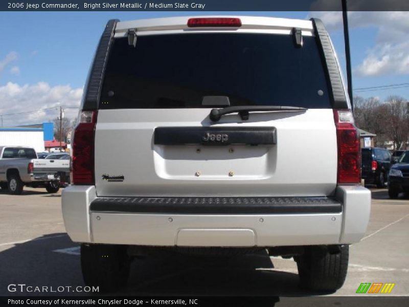 Bright Silver Metallic / Medium Slate Gray 2006 Jeep Commander