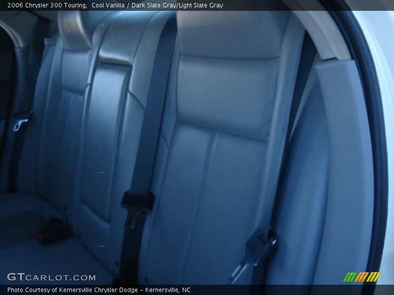 Cool Vanilla / Dark Slate Gray/Light Slate Gray 2006 Chrysler 300 Touring