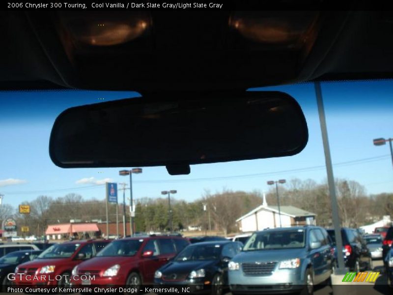 Cool Vanilla / Dark Slate Gray/Light Slate Gray 2006 Chrysler 300 Touring