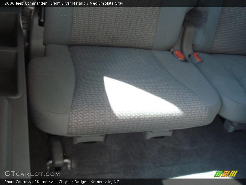 Bright Silver Metallic / Medium Slate Gray 2006 Jeep Commander