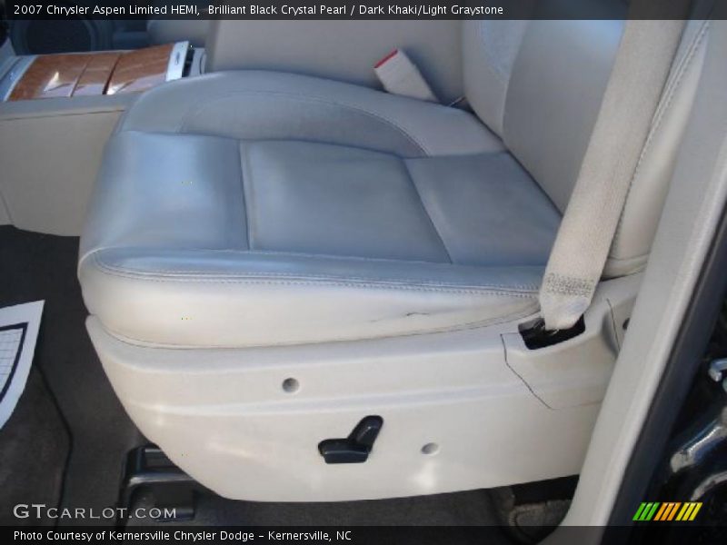 Brilliant Black Crystal Pearl / Dark Khaki/Light Graystone 2007 Chrysler Aspen Limited HEMI