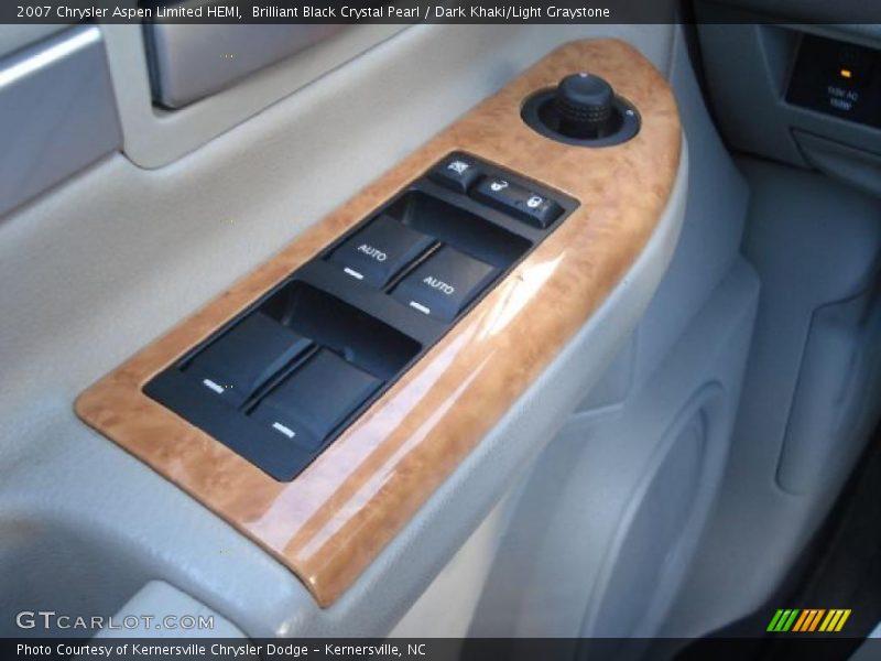 Brilliant Black Crystal Pearl / Dark Khaki/Light Graystone 2007 Chrysler Aspen Limited HEMI