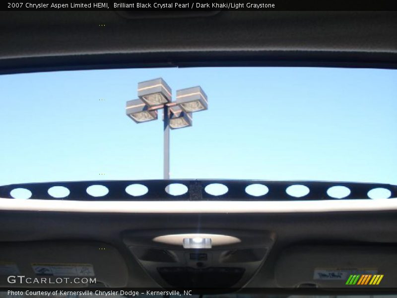 Brilliant Black Crystal Pearl / Dark Khaki/Light Graystone 2007 Chrysler Aspen Limited HEMI