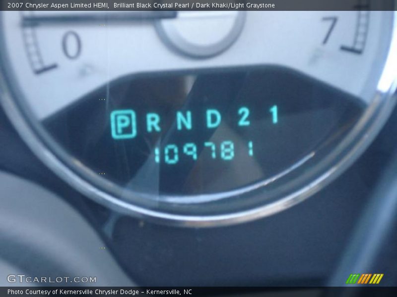 Brilliant Black Crystal Pearl / Dark Khaki/Light Graystone 2007 Chrysler Aspen Limited HEMI