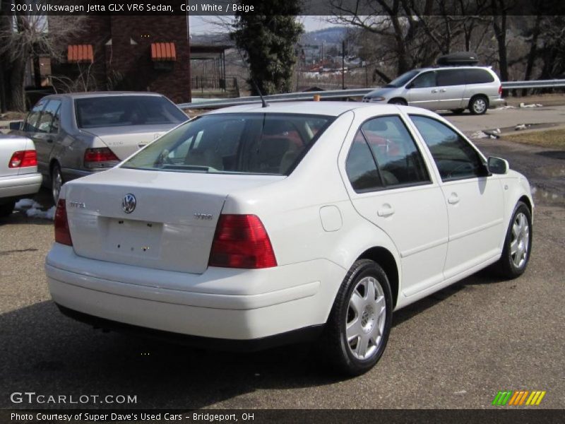 Cool White / Beige 2001 Volkswagen Jetta GLX VR6 Sedan