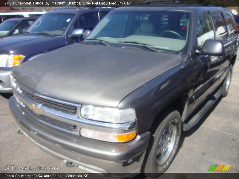 Medium Charcoal Gray Metallic / Medium Oak 2000 Chevrolet Tahoe LS