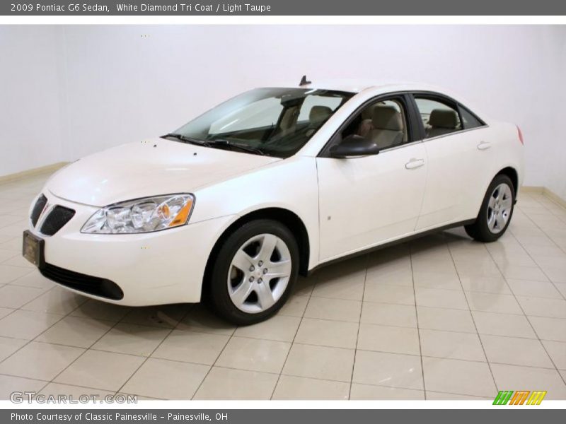 White Diamond Tri Coat / Light Taupe 2009 Pontiac G6 Sedan