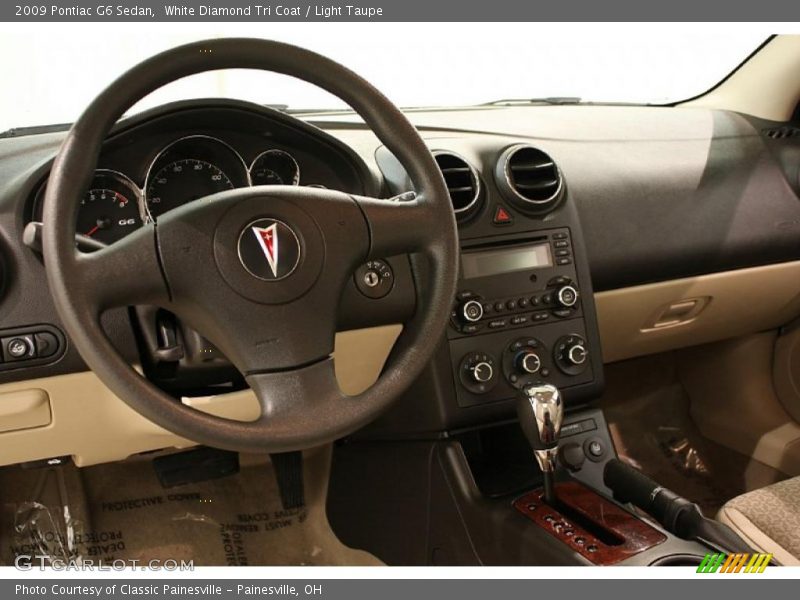 White Diamond Tri Coat / Light Taupe 2009 Pontiac G6 Sedan