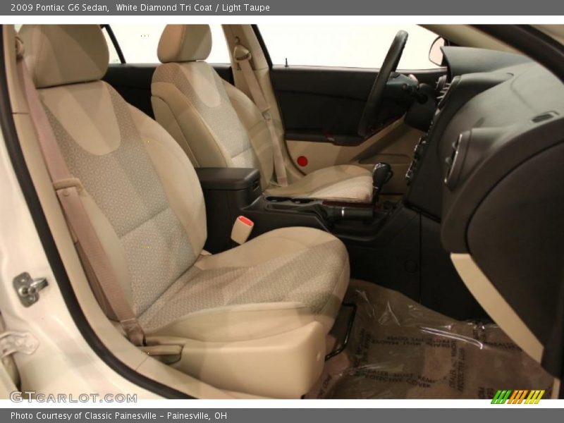 White Diamond Tri Coat / Light Taupe 2009 Pontiac G6 Sedan