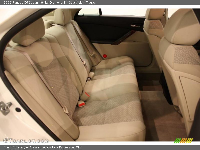 White Diamond Tri Coat / Light Taupe 2009 Pontiac G6 Sedan